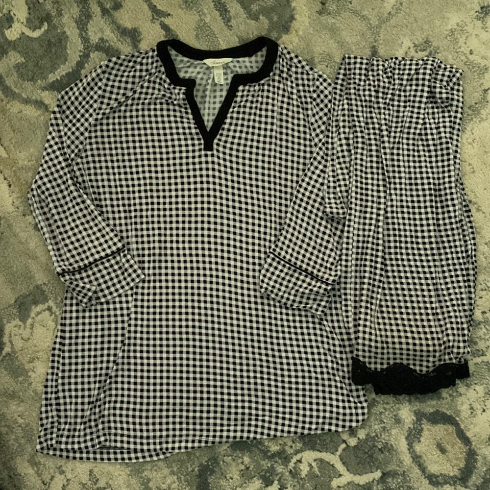 Soma pajama set